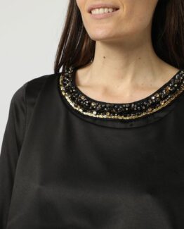 Vestido con pedrería