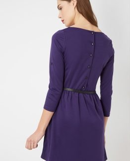 Vestido con cinturón