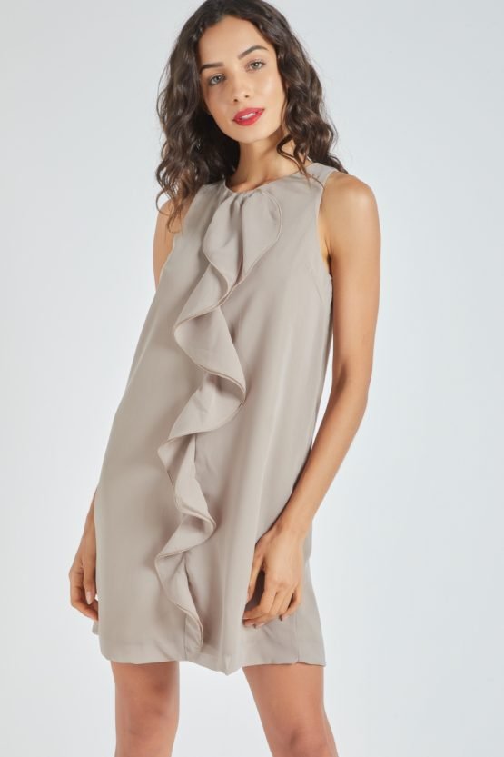 Vestido con volante