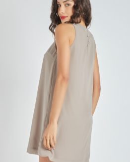 Vestido con volante