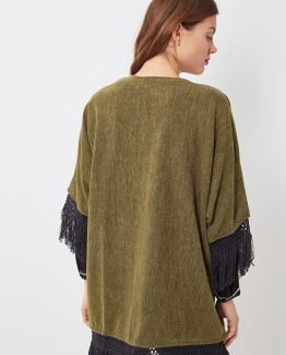 Chaqueta con flecos