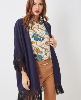 Chaqueta con flecos