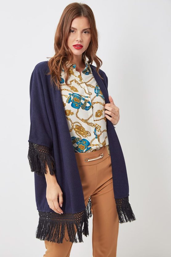 Chaqueta con flecos