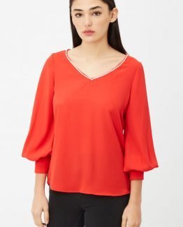 Blusa con pedrería