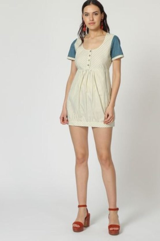 Vestido corto combinado