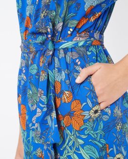Vestido estampado con cinturón