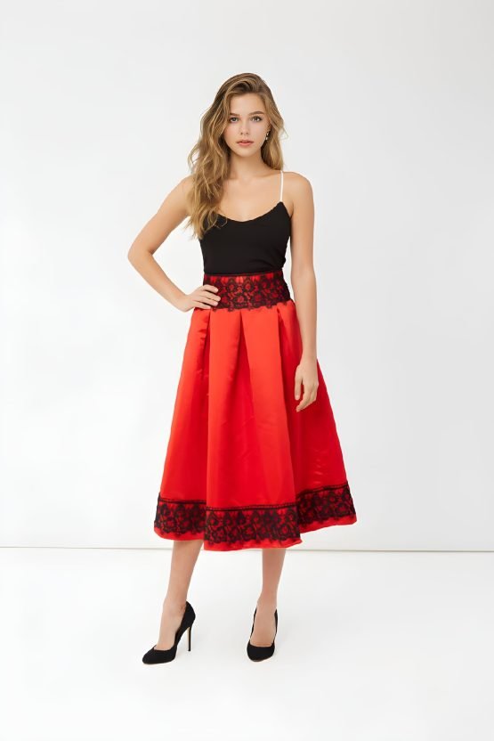 Falda midi bordada