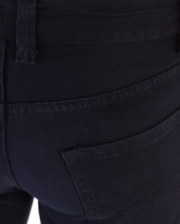 Jeans slim fit de caballero en azul.