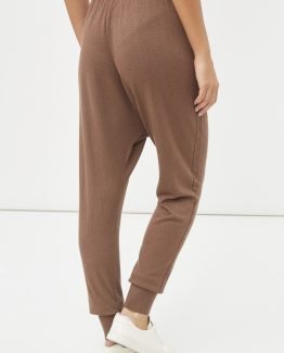 Pantalón sarouel con cintura elástica