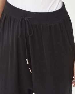 Pantalón sarouel con cintura elástica