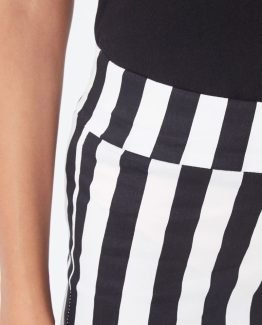 Pantalón slim de rayas