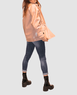 Chaqueta charol