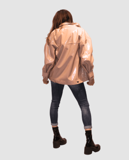 Chaqueta charol