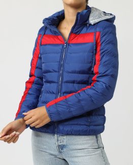 Chaqueta guateada con capucha