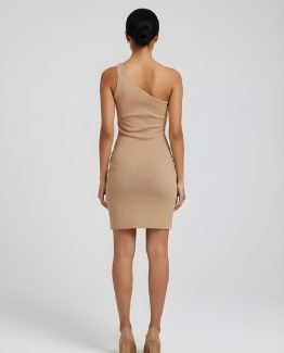 Vestido entallado asimétrico
