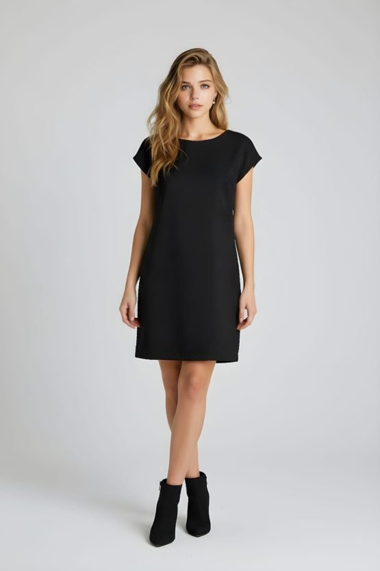 Vestido con textura y manga corta