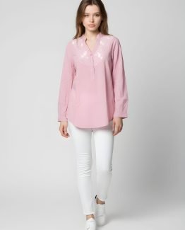 Camiseta con encaje