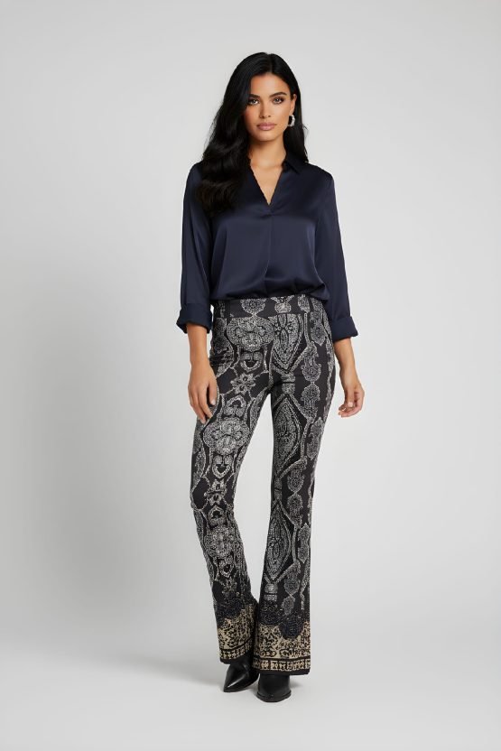 Pantalón flare estampado