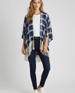 Chaqueta fina tipo kimono estampada de cuadros