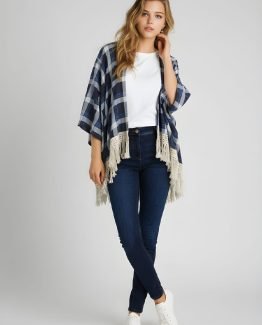 Chaqueta fina tipo kimono estampada de cuadros