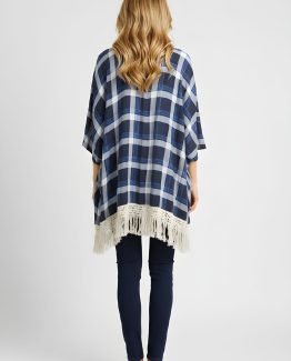 Chaqueta fina tipo kimono estampada de cuadros