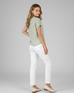Blusa con manga corta