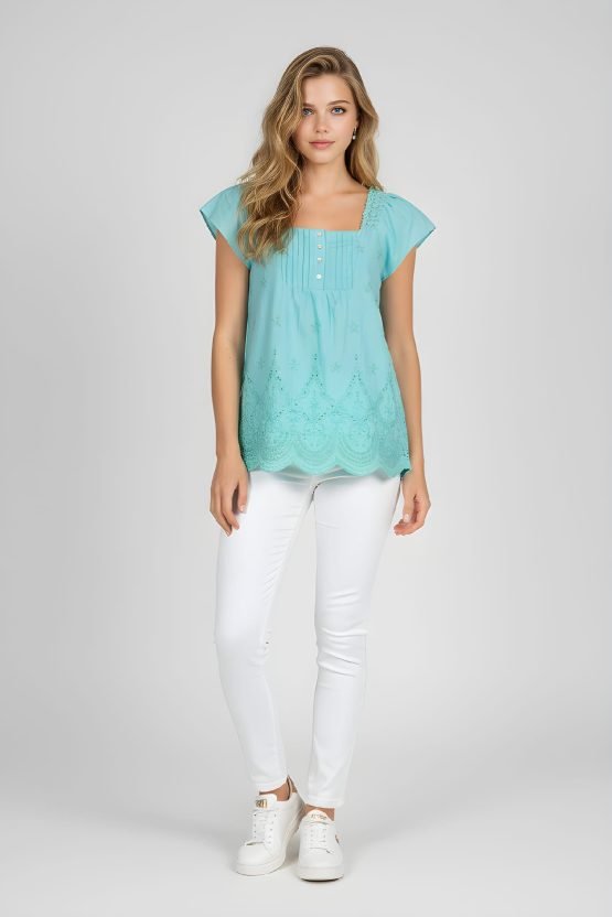 Blusa bordada