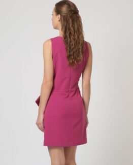 Vestido con tachuelas
