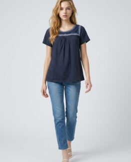 Camiseta bordada