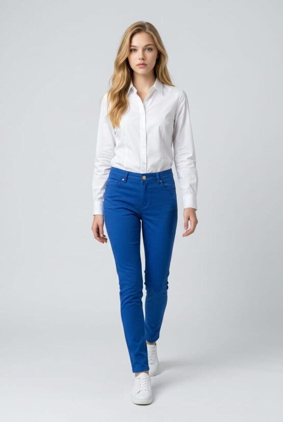 Pantalón slim azulón