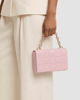 Bolso con cierre de imán